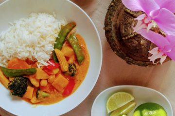 Vegetarisches Erdnusscurry