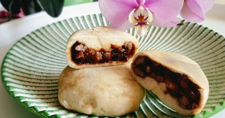 Siopao Pork - gedämpfte Teigtaschen mit Schweinefleisch