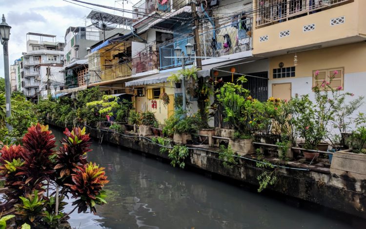 Etwas Entspannung abseits der Strasse Bangkok