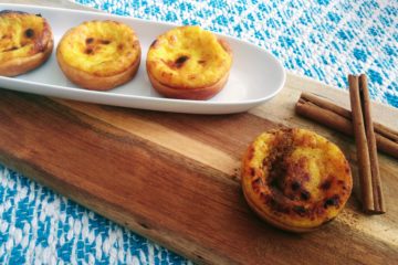 Pasteis de Nata mit Galao