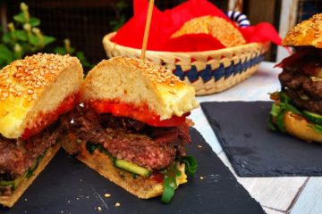 BBQ Burger vom Grill