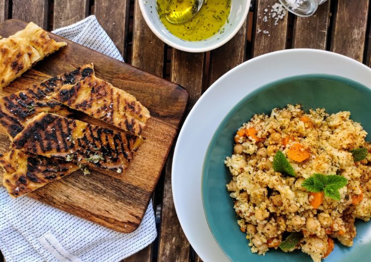 Fladenbrote vom Grill - Synchronbacken Juli 2019