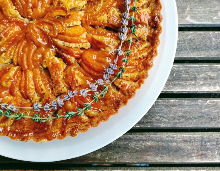 Aprikosen-Frangipane-Tarte