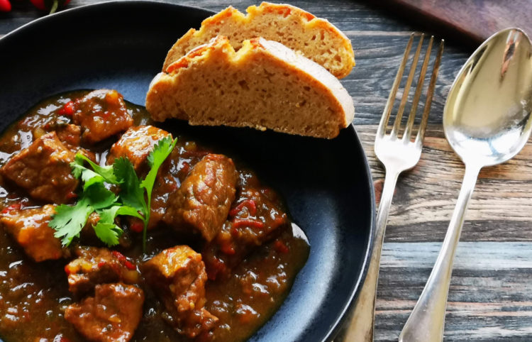 Peruanisches Rindergulasch – Seco de Carne