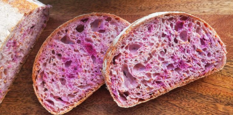 Lila Möhren brot - mit Hefe oder Sauerteig