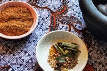 Selbstgemachtes Garam Masala - die indische Gewürzmischung