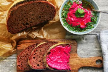 Rote Beete Brot aus dem Topf