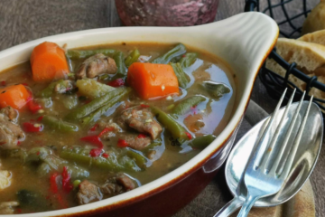 Dana etli guvec - Türkisches Kalbsgulasch mit viel Gemüse