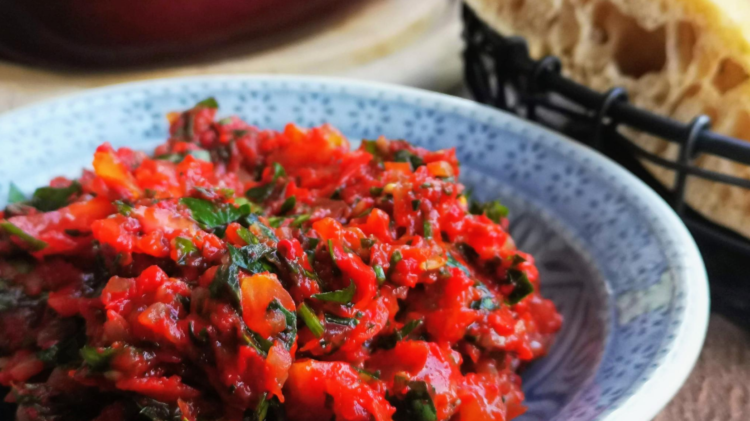 Mezze - Acılı Ezme - Rezept für den scharfen türkischen Dip