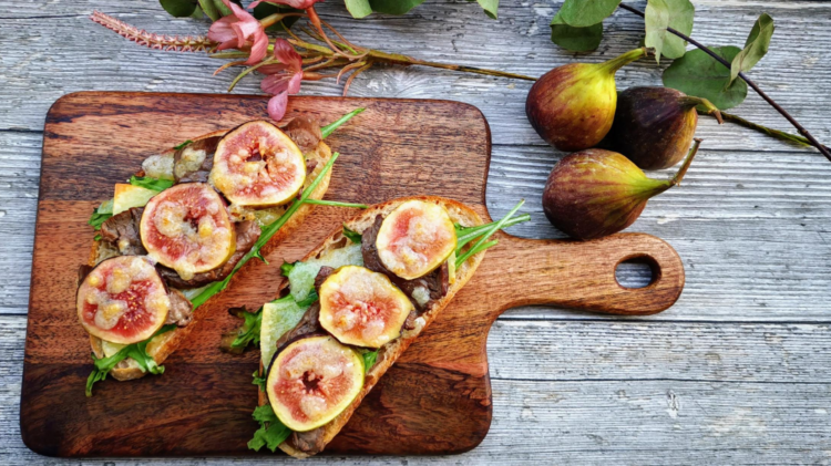 Pinchos - Manchego-Feigen Brote mit Büffelfilet