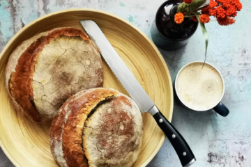 Sauerteig Quickies - Schnelle Weizenbrote mit Einkorn-ganz