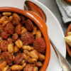 Chorizo & weiße Bohnen in Rotwein - spanischer Eintopf