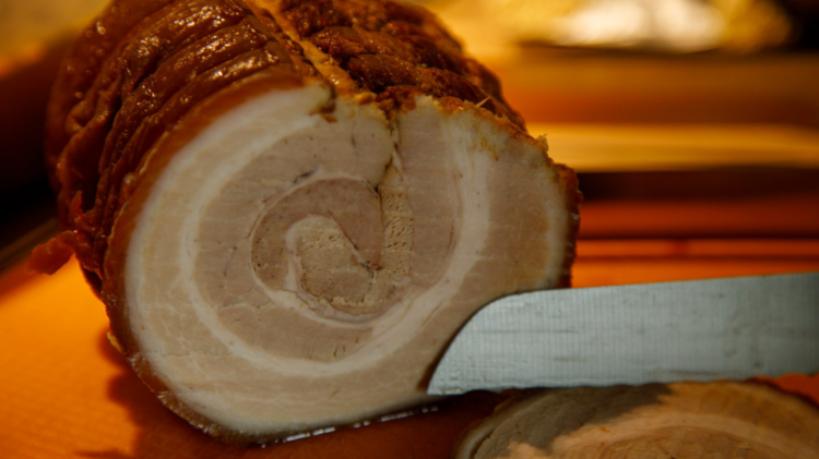 Chashu - japanischer gerollter Schweinbauch für Ramen und Co