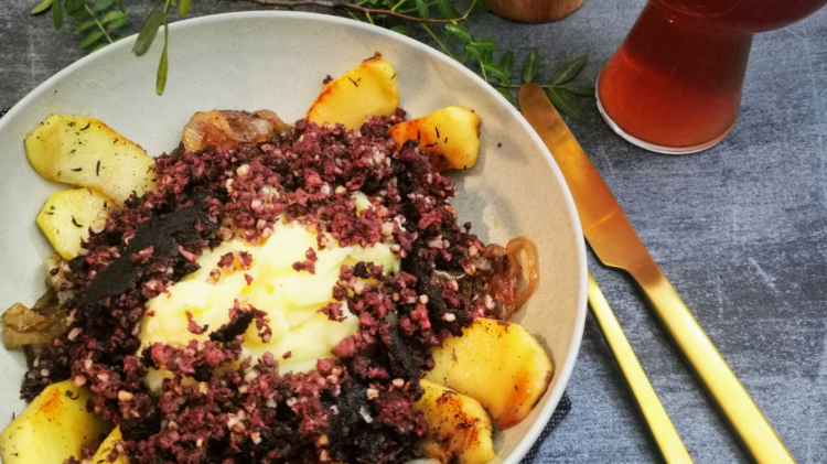 Himmel & Erd Rezept mit Grützwurst - eine Hamburger Spezialität